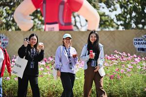 BIB: 
                            <button type="button" onclick="openModal(27797759)" class="btn btn-primary btn-sm float-right btn-popup" data-toggle="modal" data-target=".modal-high-quality">
                        <i class="fas fa-shopping-cart"></i> Add to Cart
                    </button>
                                            <button type="button" onclick="isThisMe(27797759, true)" class="btn btn-success btn-sm float-right btn-popup btn-isme hidden" data-toggle="tooltip" data-placement="bottom" title="นี่คือรูปของคุณใช่ไหม คลิกที่นี่เพื่อเอาเข้าอัลบั้ม">
                        <i class="fas fa-plus"></i> Add to album
                    </button>
                    <button type="button" onclick="isThisMe(27797759, false)" class="btn btn-warning btn-sm float-right btn-popup btn-isnotme hidden">
                        <i class="fas fa-ban"></i> Remove from album
                    </button>